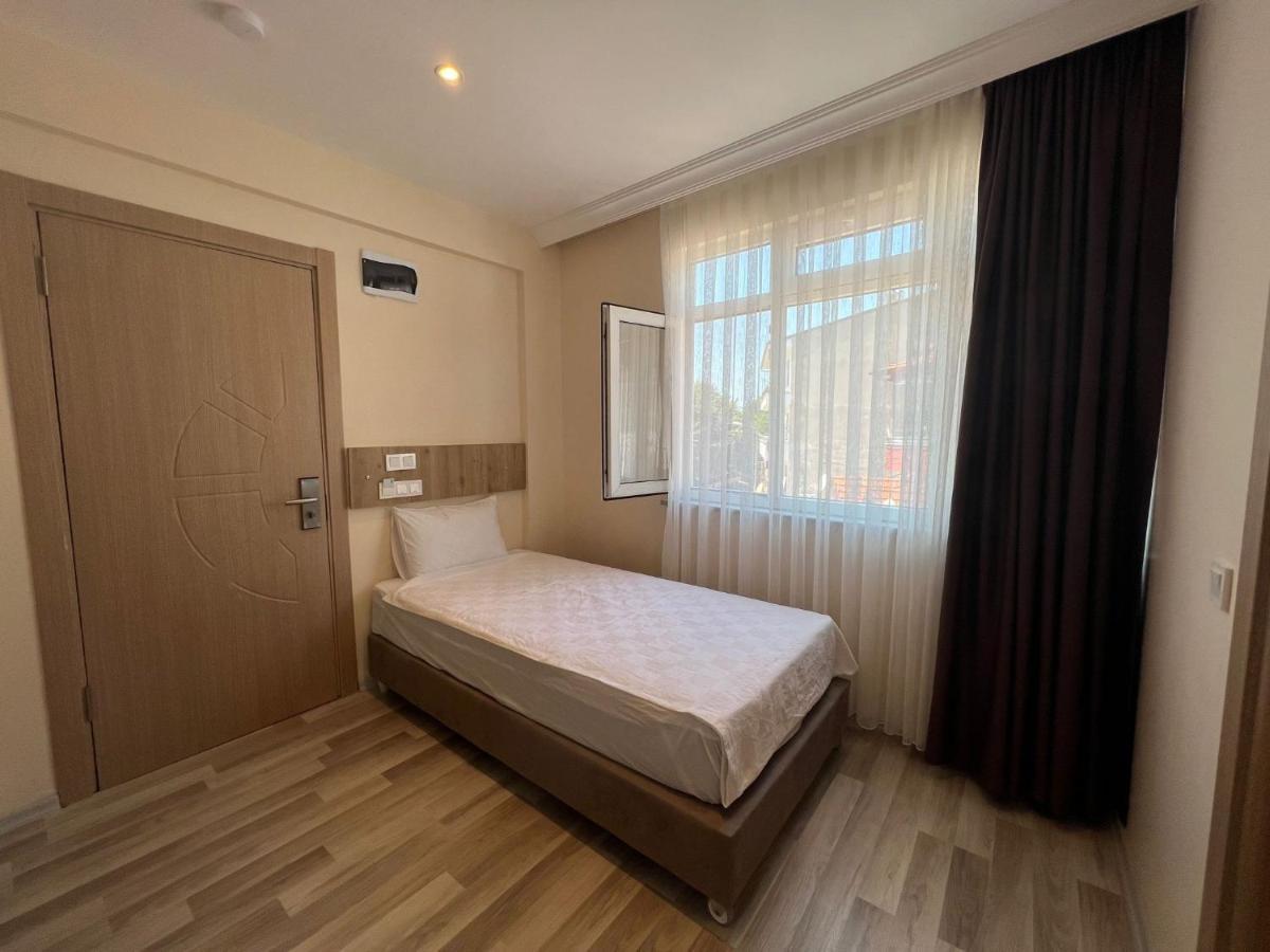 Seventy Four Hotel 阿玛斯拉 外观 照片